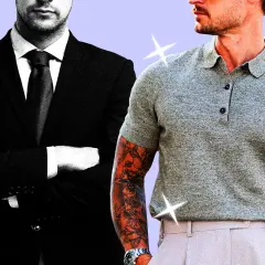 Dwóch mężczyzn, jeden w eleganckim czarnym garniturze, drugi w szarym polo i spodniach. Strój formalny i casualowy obok siebie.