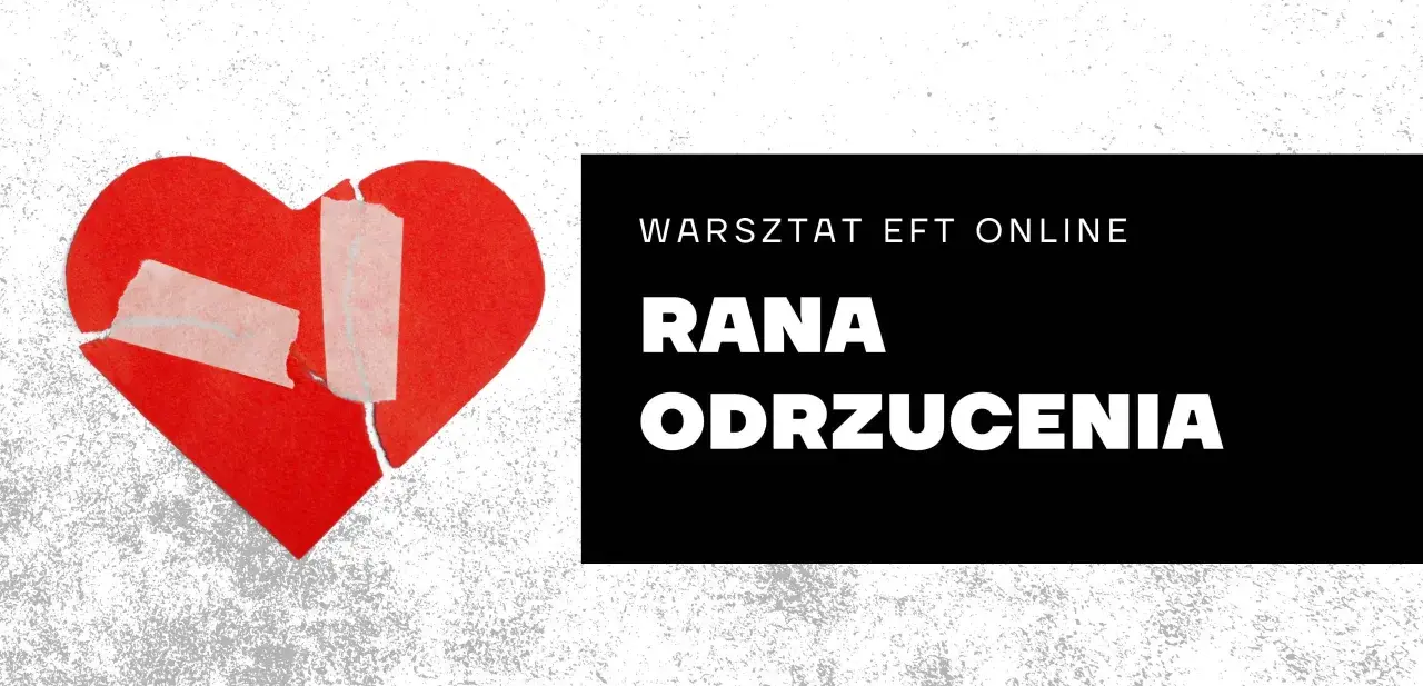 Rozdarta czerwona serce, symbolizujące ranę odrzucenia, sklejone plastrem. Warsztat EFT online.